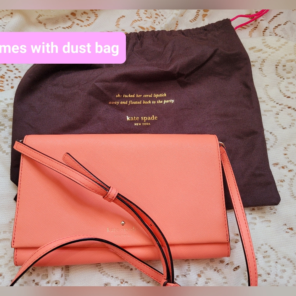 KATE SPADE  Women's Envelope Crossbody Bag